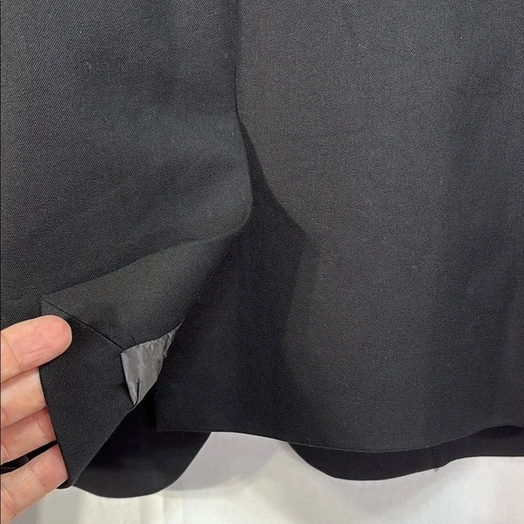 🥖 J. Crew Black stretch, cotton blend single button pleated shoulder Blazer